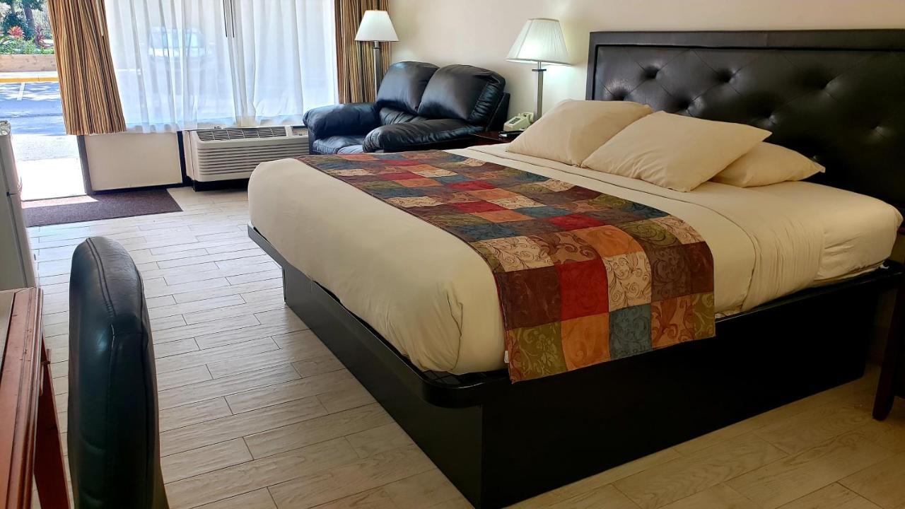Simple Rewards Inn Hilton Head Island Exteriör bild