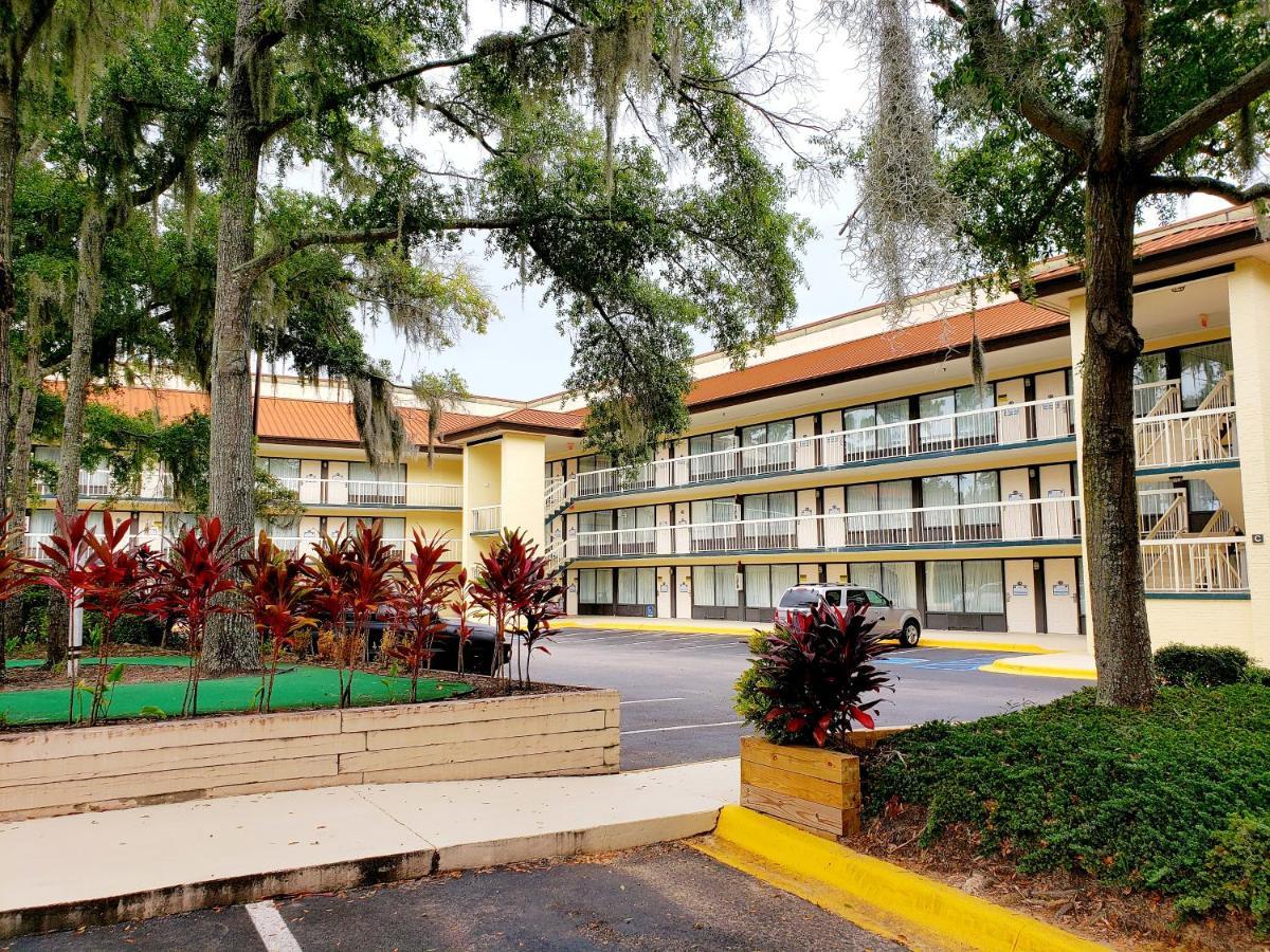 Simple Rewards Inn Hilton Head Island Exteriör bild